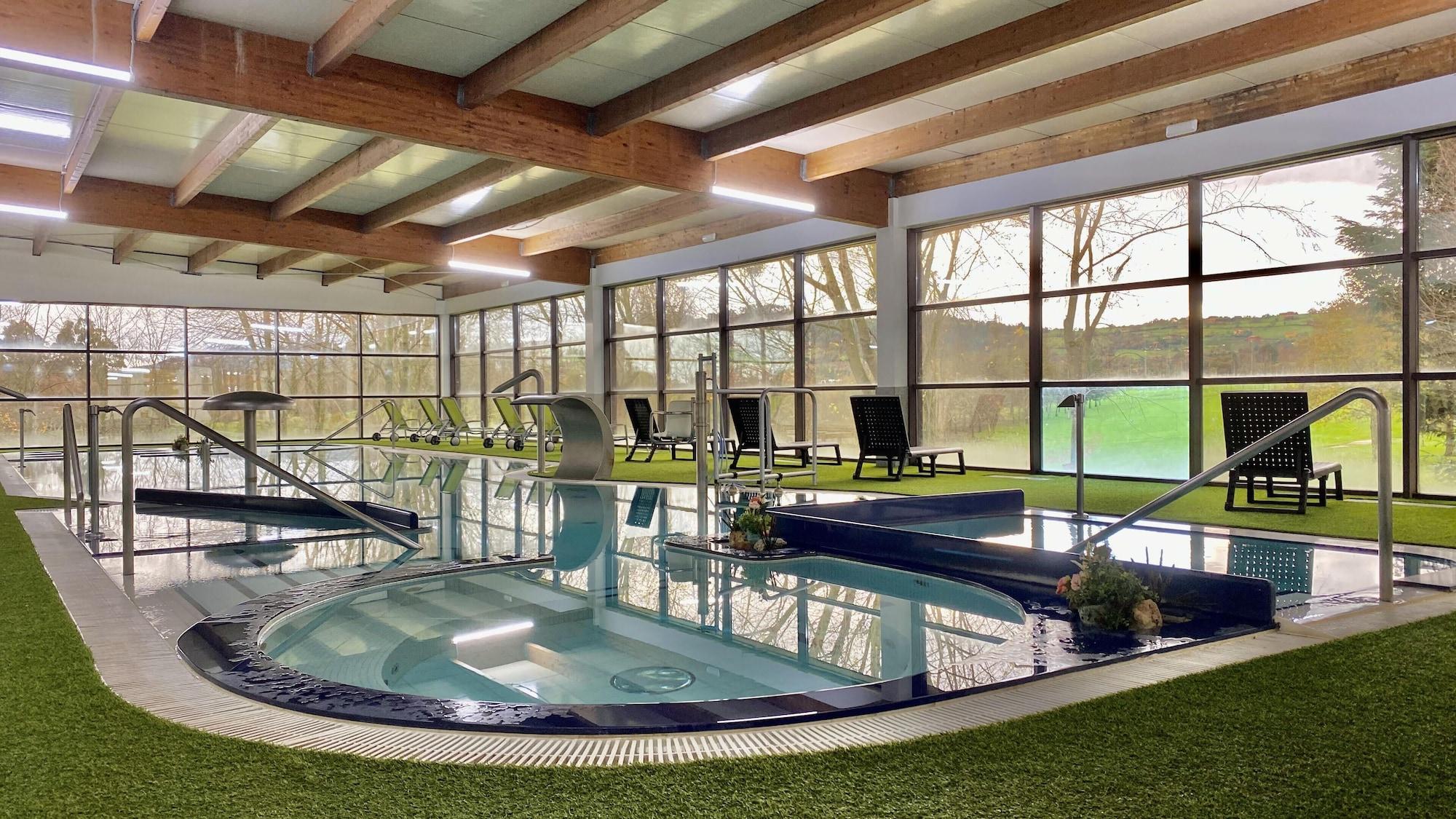 Oca Palacio De La Llorea Hotel & Spa デバ エクステリア 写真