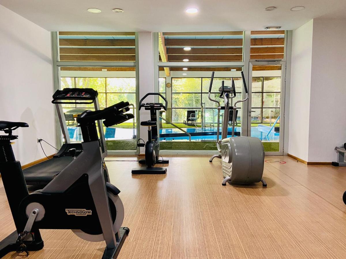 Oca Palacio De La Llorea Hotel & Spa デバ エクステリア 写真