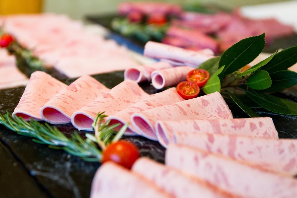 Oca Palacio De La Llorea Hotel & Spa デバ エクステリア 写真