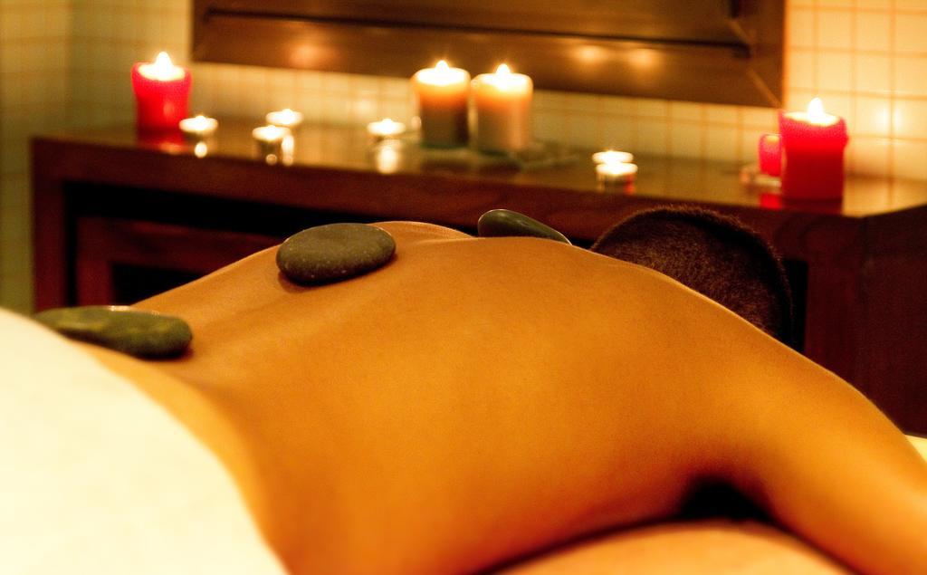 Oca Palacio De La Llorea Hotel & Spa デバ エクステリア 写真