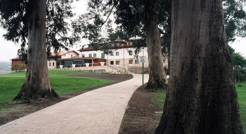 Oca Palacio De La Llorea Hotel & Spa デバ エクステリア 写真
