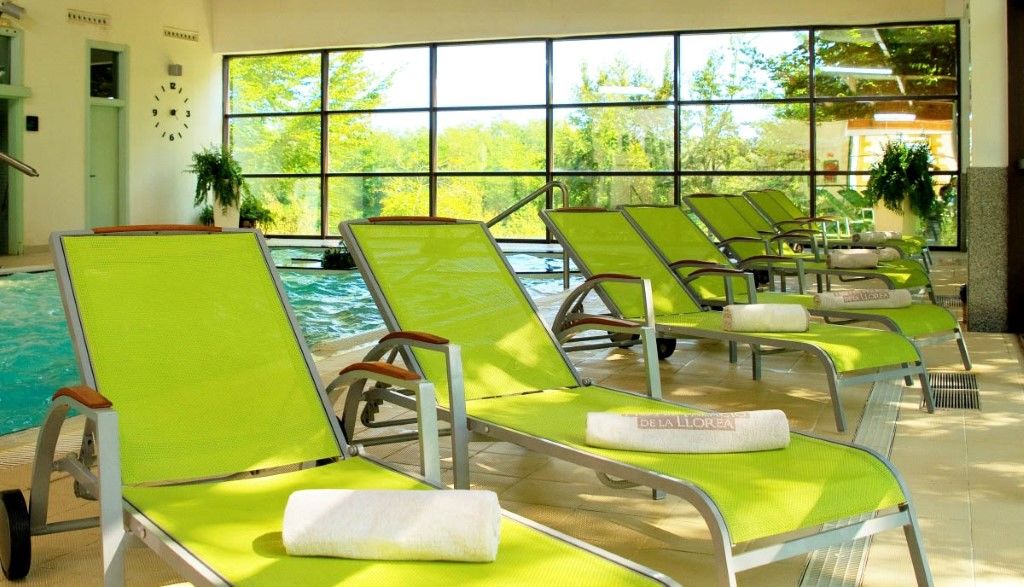 Oca Palacio De La Llorea Hotel & Spa デバ エクステリア 写真