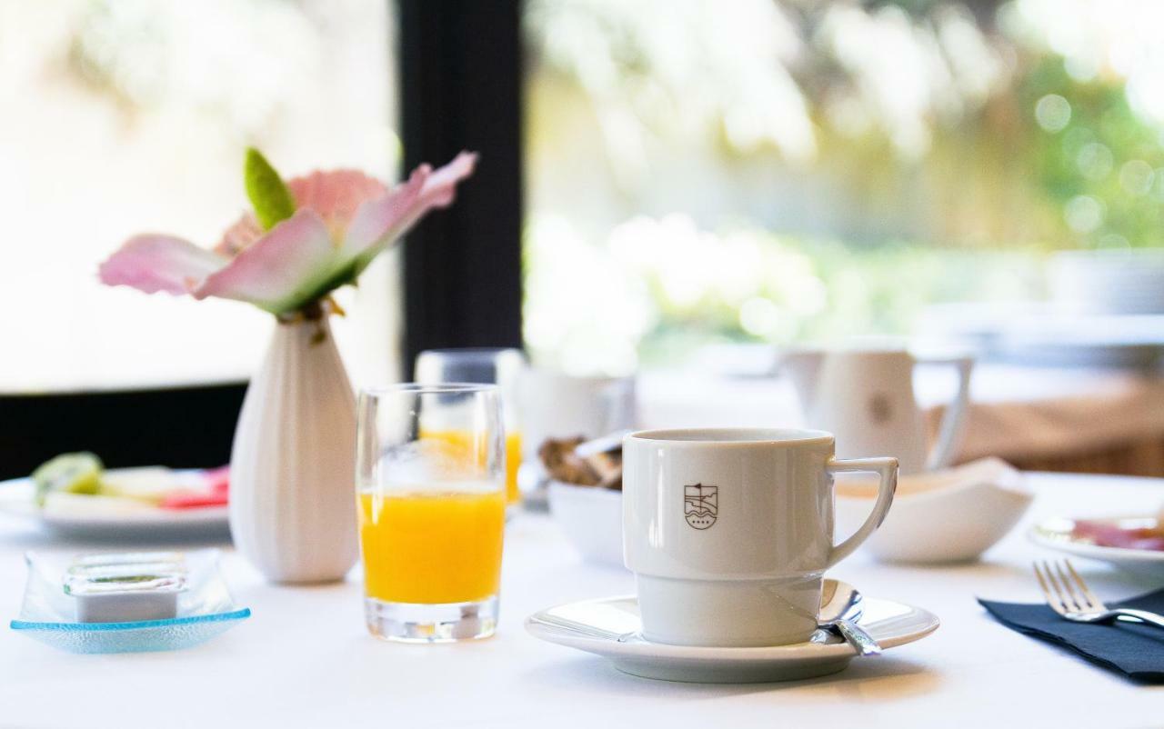Oca Palacio De La Llorea Hotel & Spa デバ エクステリア 写真